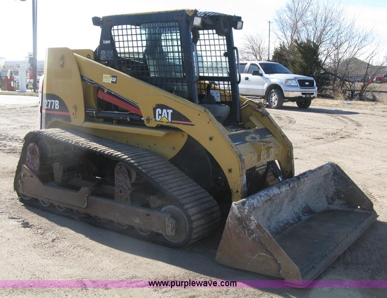 image for item J2921 2005 Caterpillar 277B skid steer