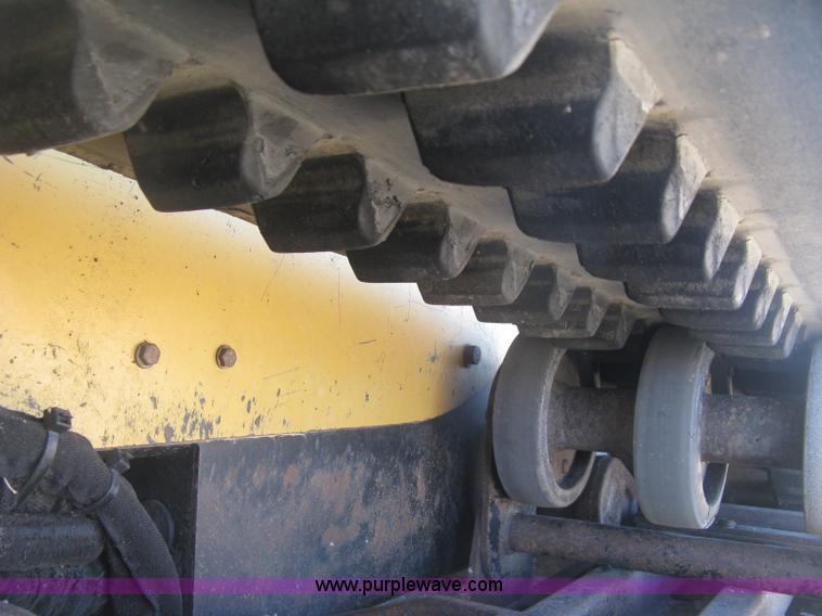 image for item J2921 2005 Caterpillar 277B skid steer