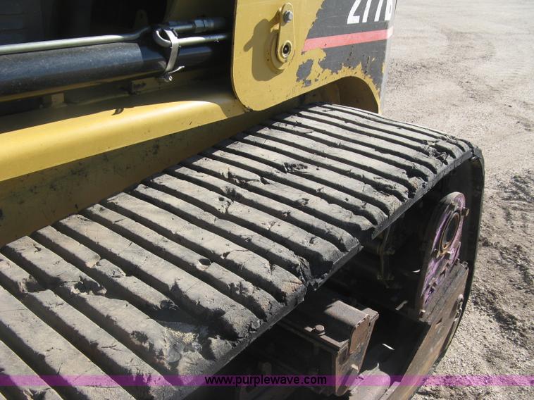 image for item J2921 2005 Caterpillar 277B skid steer