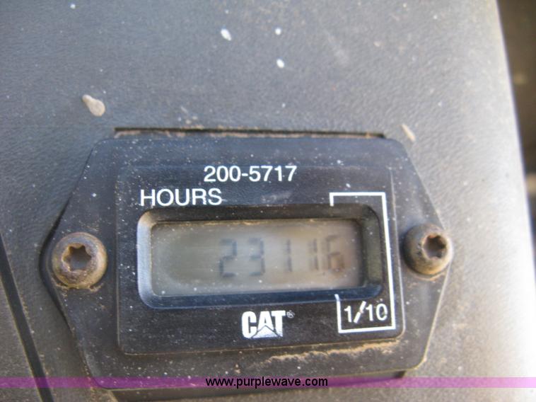 image for item J2922 2005 Caterpillar 242B skid steer