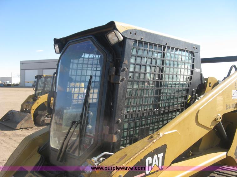 image for item J2923 2006 Caterpillar 287B skid steer
