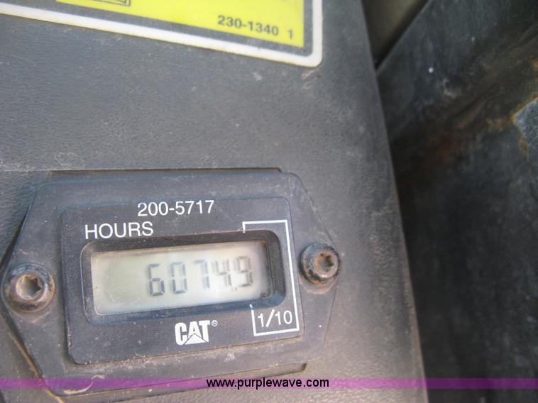 image for item J2923 2006 Caterpillar 287B skid steer