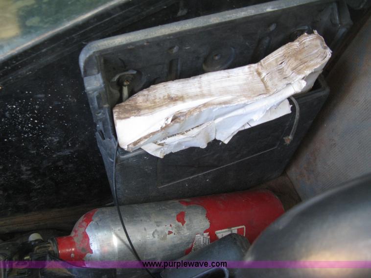 image for item J2923 2006 Caterpillar 287B skid steer