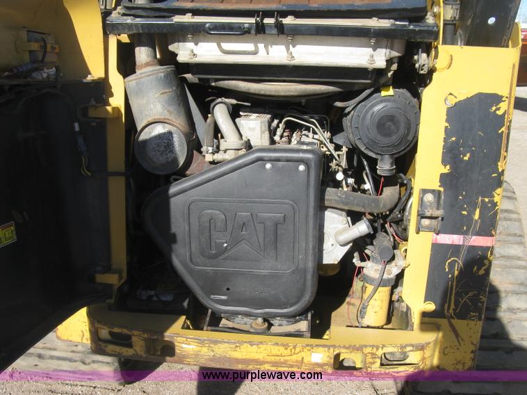 image for item J2923 2006 Caterpillar 287B skid steer