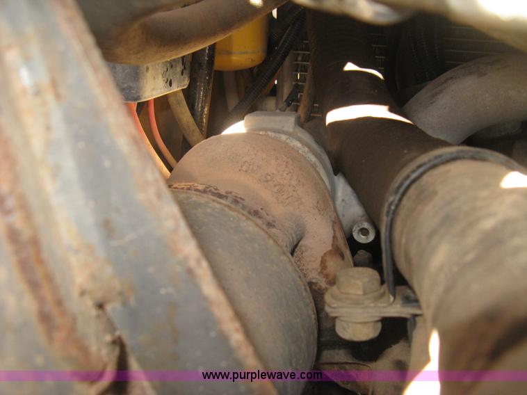 image for item J2923 2006 Caterpillar 287B skid steer