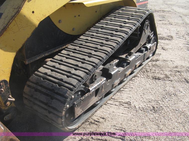 image for item J2923 2006 Caterpillar 287B skid steer