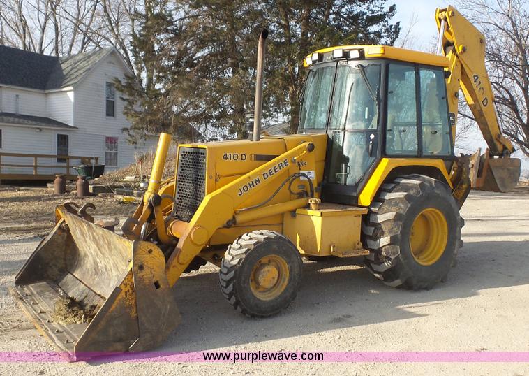 image for item J4701 1992 John Deere 410D backhoe