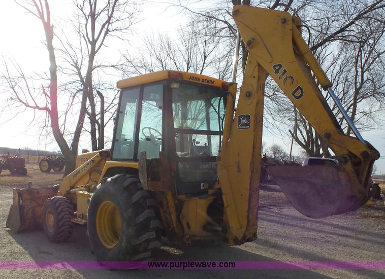 image for item J4701 1992 John Deere 410D backhoe
