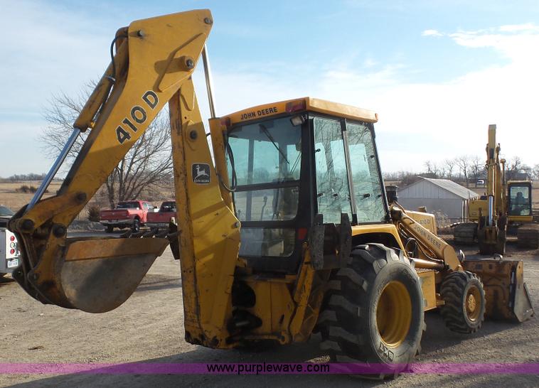 image for item J4701 1992 John Deere 410D backhoe