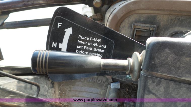 image for item J4701 1992 John Deere 410D backhoe