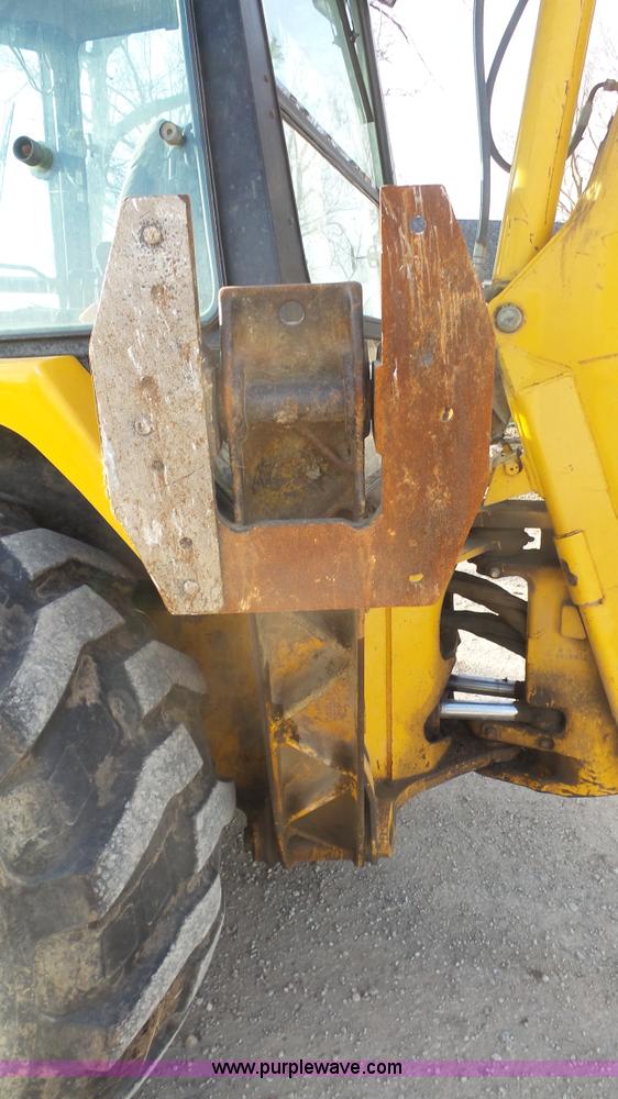 image for item J4701 1992 John Deere 410D backhoe