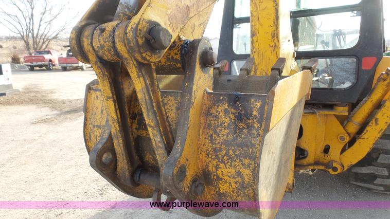 image for item J4701 1992 John Deere 410D backhoe