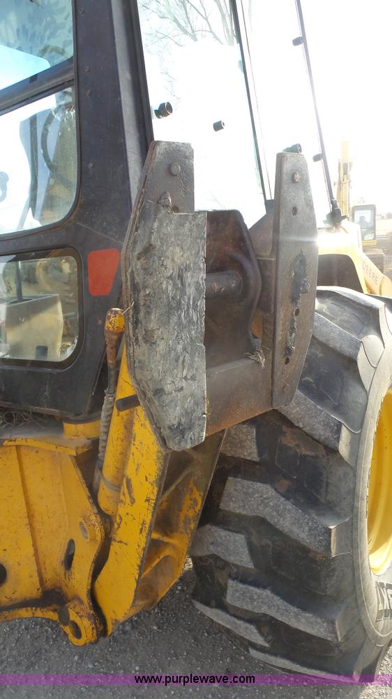 image for item J4701 1992 John Deere 410D backhoe