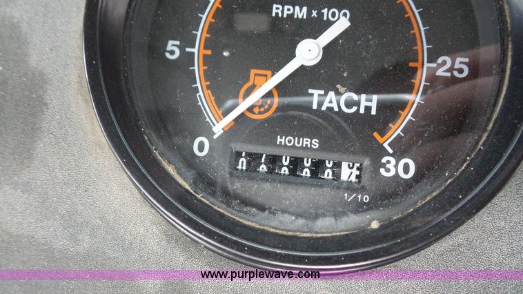 image for item J4707 1997 Mobil Sweeper street sweeper