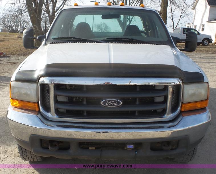 image for item J4709 1999 Ford F350 XLT SuperCab utility truck
