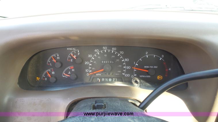 image for item J4709 1999 Ford F350 XLT SuperCab utility truck