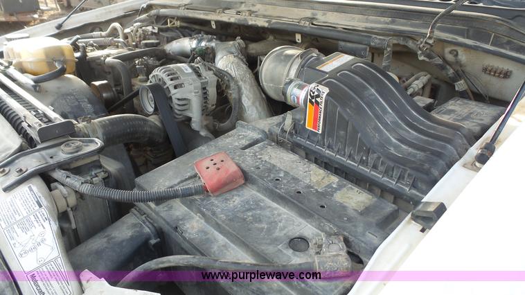 image for item J4709 1999 Ford F350 XLT SuperCab utility truck