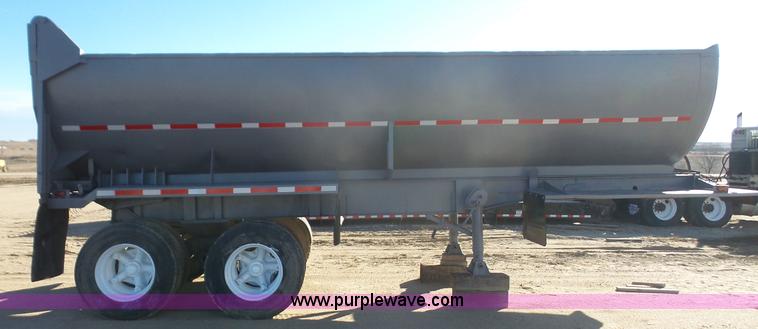 image for item J4728 1992 shop built end dump trailer