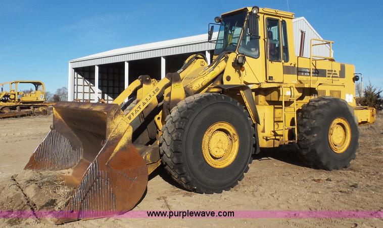 image for item J4729 1990 Fiat-Allis FR20B wheel loader