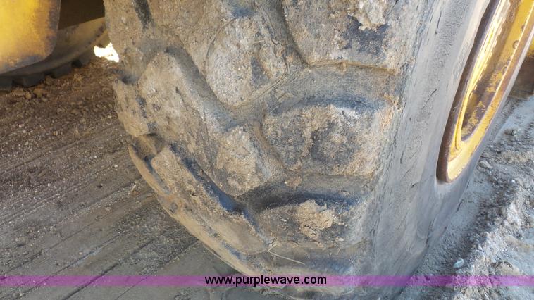 image for item J4729 1990 Fiat-Allis FR20B wheel loader