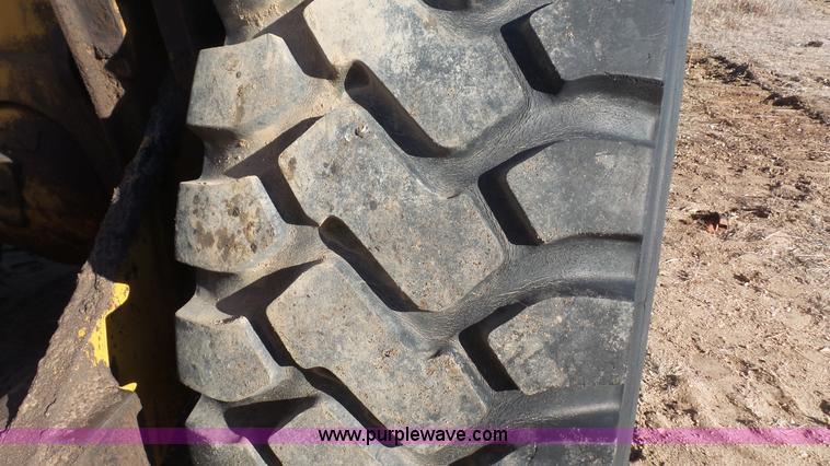 image for item J4729 1990 Fiat-Allis FR20B wheel loader