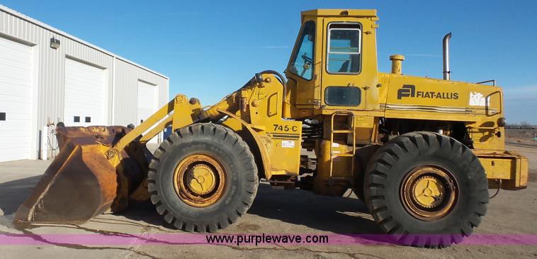 image for item J4730 1979 Fiat-Allis 745-C wheel loader