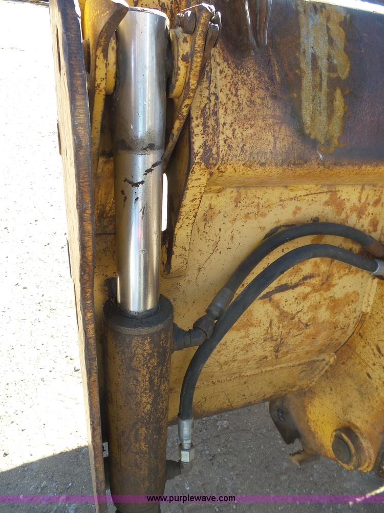 image for item J6234 1994 John Deere 310D backhoe