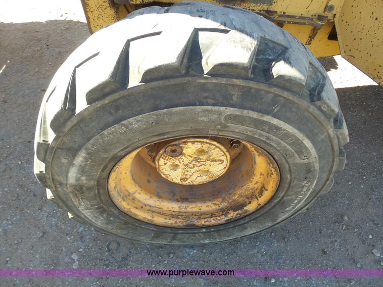 image for item J6234 1994 John Deere 310D backhoe