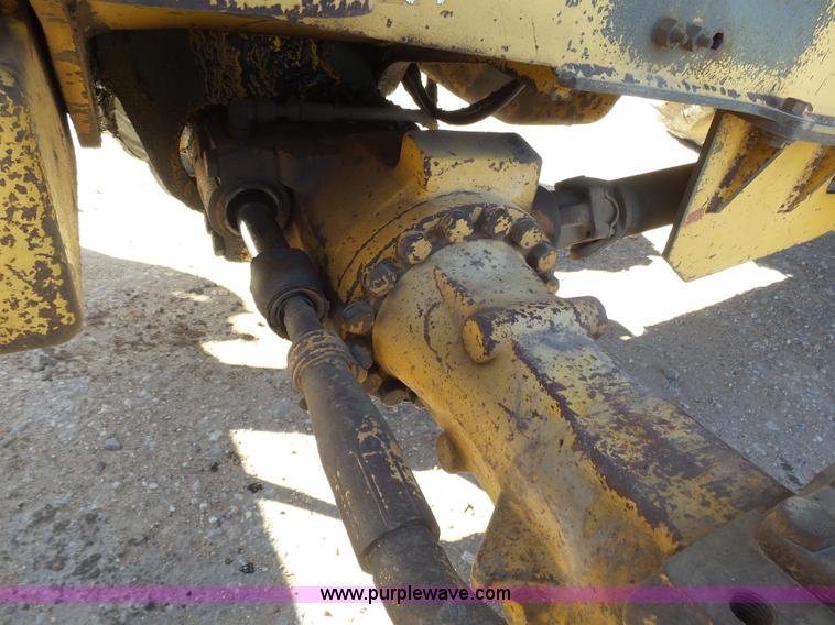 image for item J6234 1994 John Deere 310D backhoe