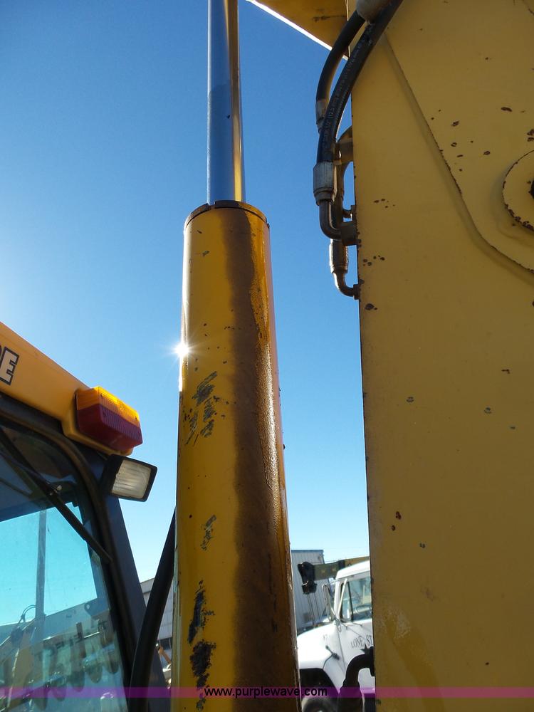 image for item J6234 1994 John Deere 310D backhoe