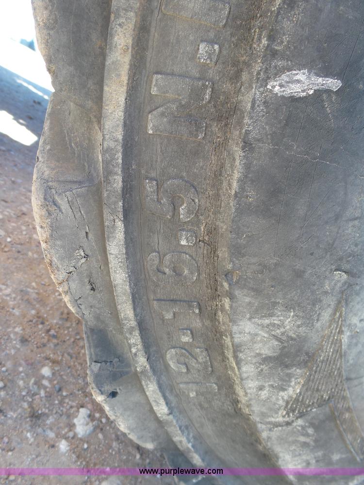 image for item J6234 1994 John Deere 310D backhoe