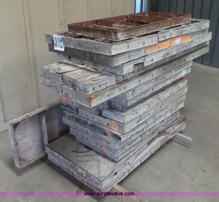 image for item J7284 Assorted concrete forms