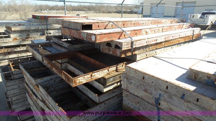 image for item J7284 Assorted concrete forms