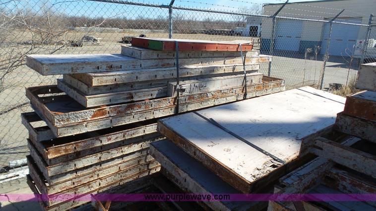 image for item J7284 Assorted concrete forms