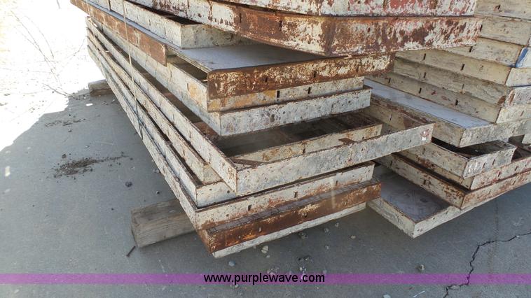 image for item J7284 Assorted concrete forms