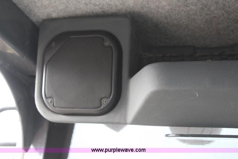 image for item J7575 2011 John Deere 672G motor grader