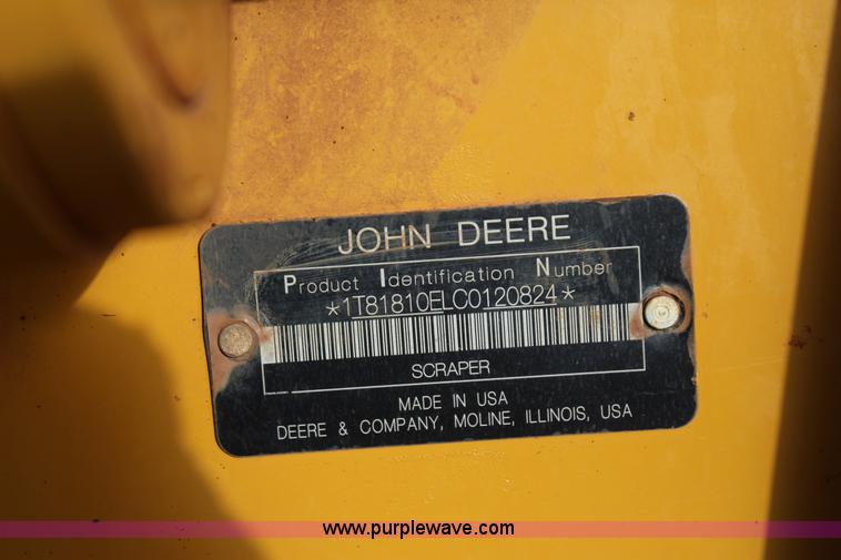 image for item J7579 2012 John Deere 1810E scraper