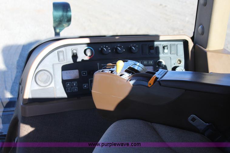 image for item J7580 2009 John Deere 9630 4WD tractor