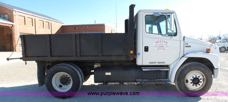 image for item J7680 1999 Freightliner FL80 dump truck