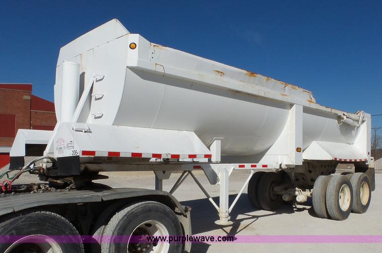 image for item J7683 1998 Trail King end dump trailer