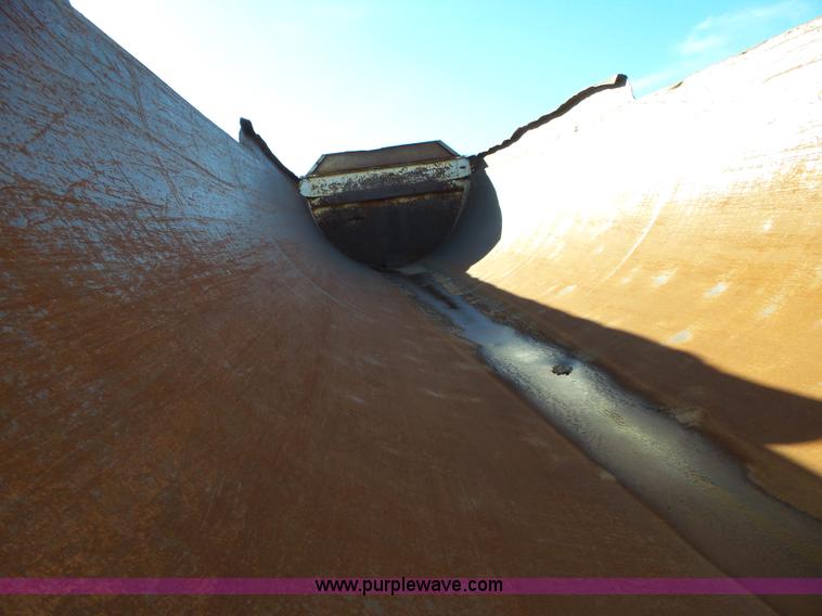 image for item J7683 1998 Trail King end dump trailer