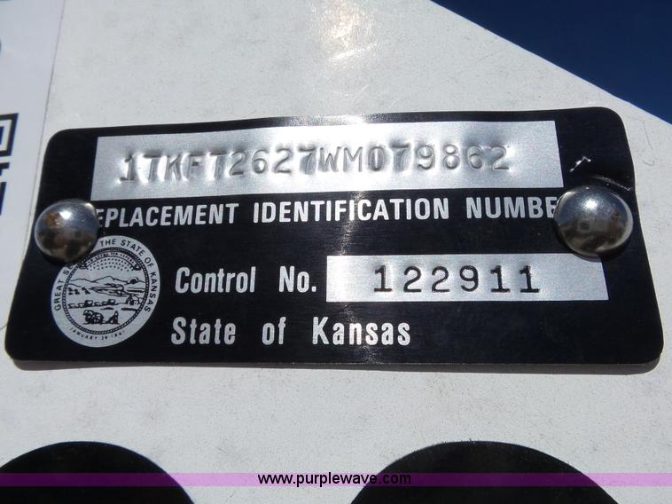 image for item J7683 1998 Trail King end dump trailer