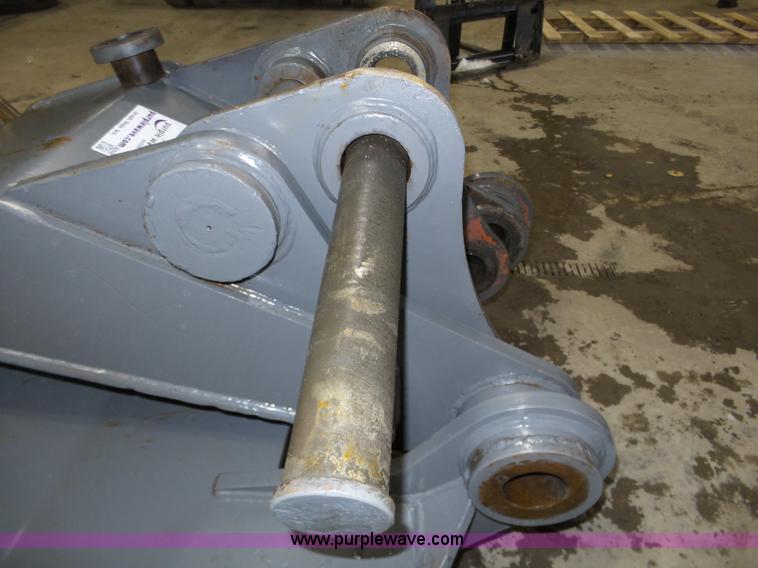 image for item J8819 NPK GR2530 excavator grapple attachment