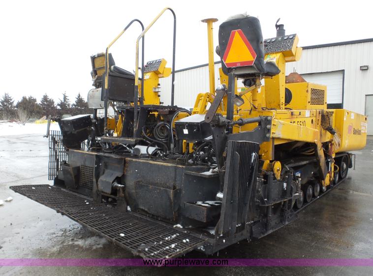 image for item J8823 2003 Blaw Knox PF-5510 asphalt paver