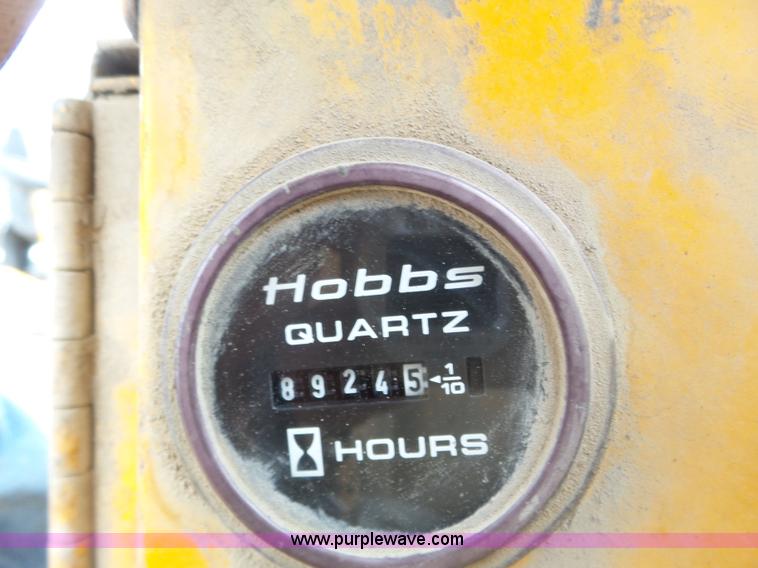 image for item J8823 2003 Blaw Knox PF-5510 asphalt paver