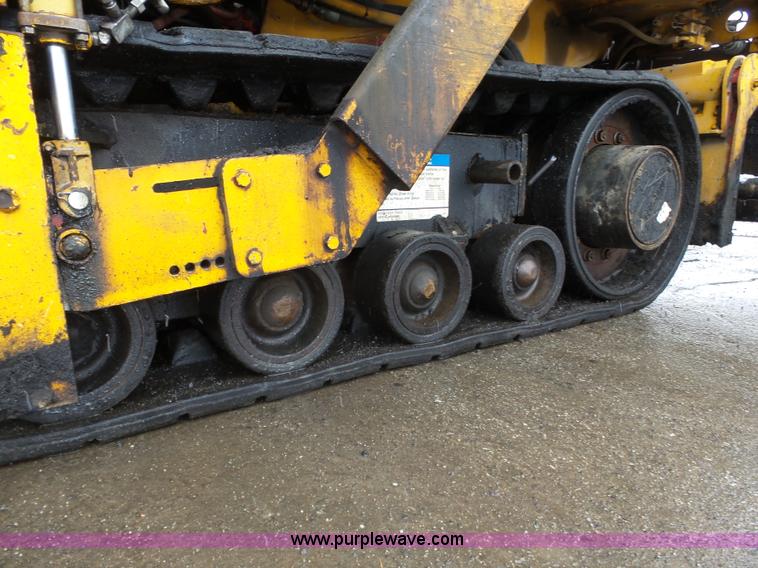 image for item J8823 2003 Blaw Knox PF-5510 asphalt paver