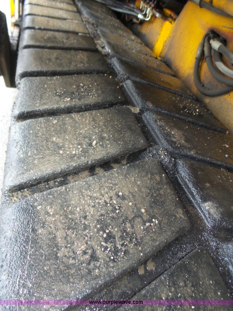 image for item J8823 2003 Blaw Knox PF-5510 asphalt paver