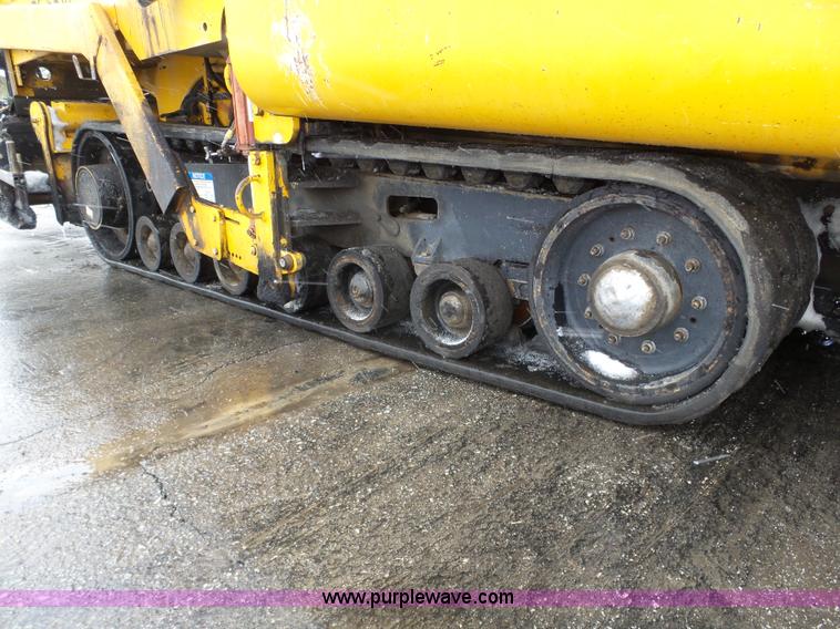 image for item J8823 2003 Blaw Knox PF-5510 asphalt paver