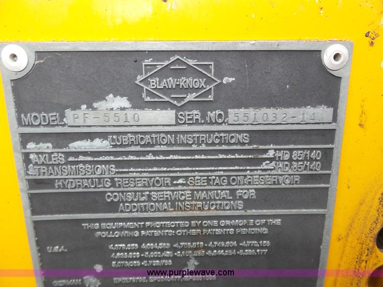 image for item J8823 2003 Blaw Knox PF-5510 asphalt paver