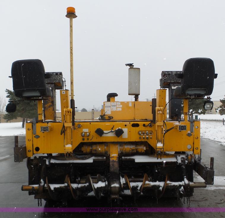 image for item J8824 2003 Blaw Knox PF-5510 asphalt paver